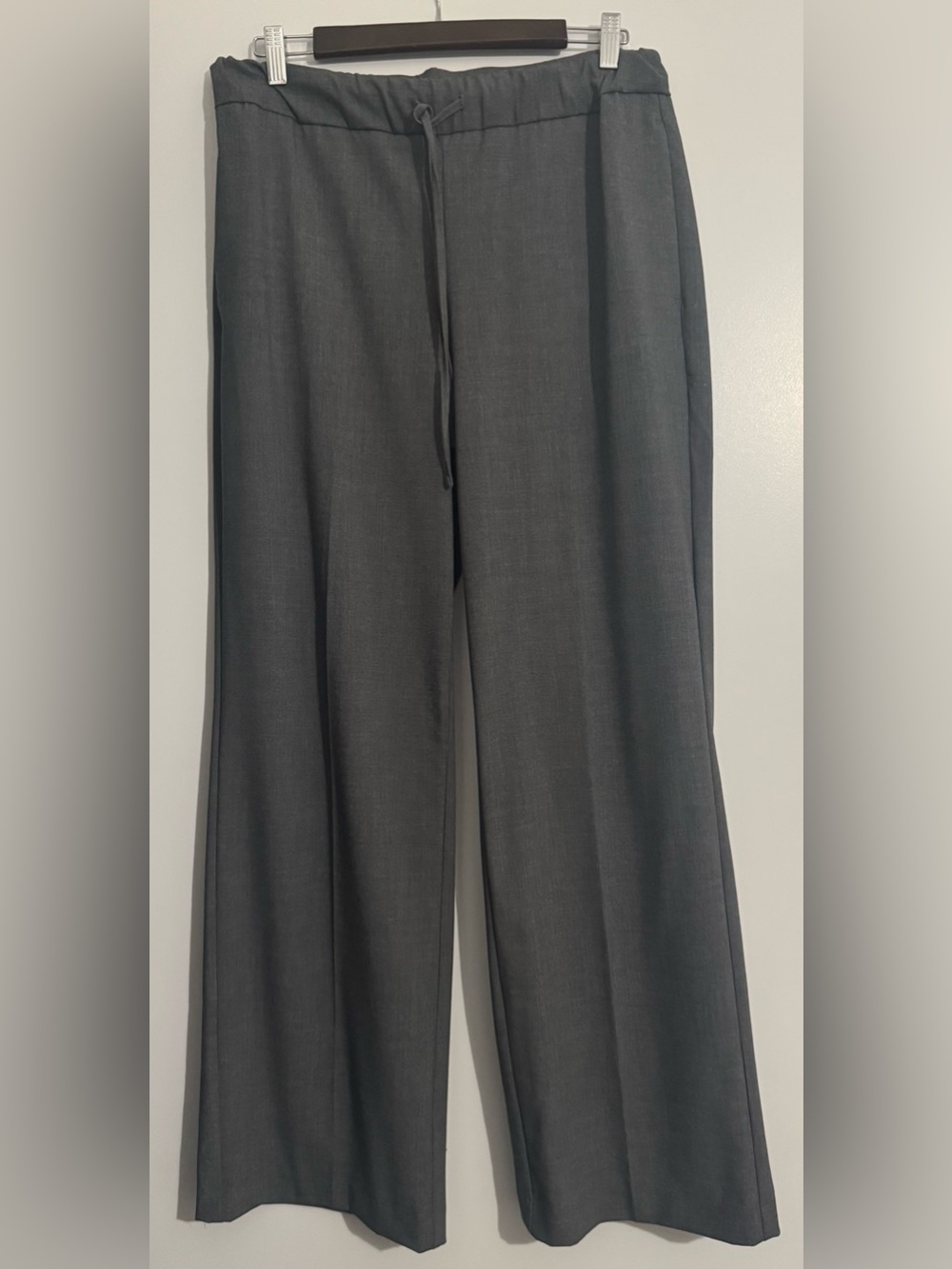 Classic Joe Fresh grey wide leg dress pants Size Medium NWOT